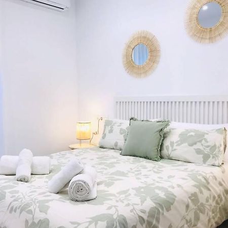 Andalucia I & Balcony By Ele Apartments Malaga Ngoại thất bức ảnh