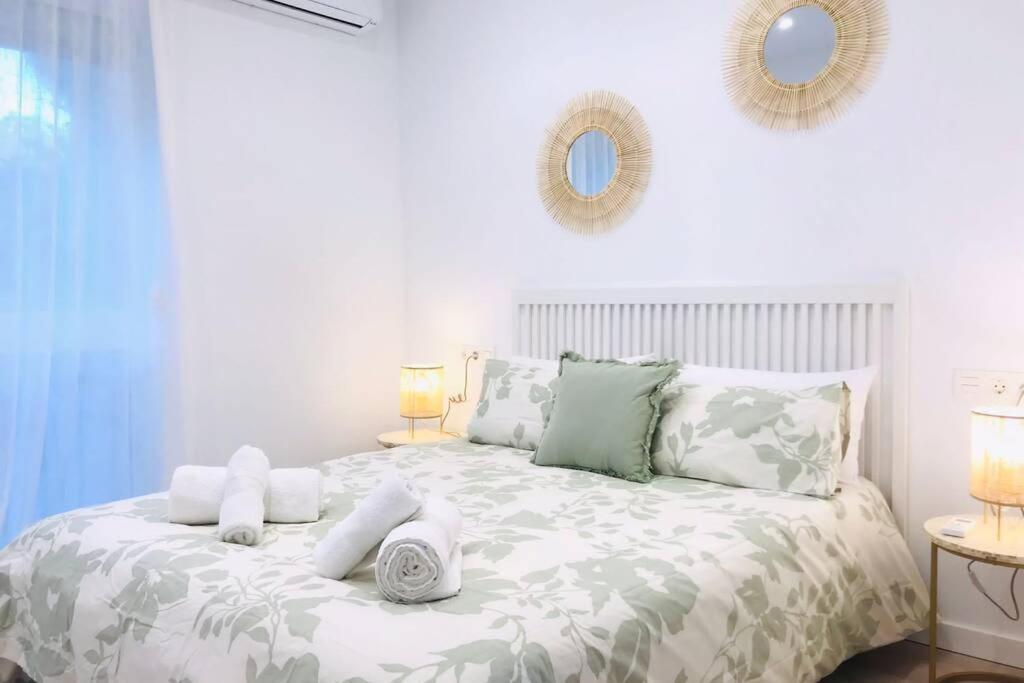 Andalucia I & Balcony By Ele Apartments Malaga Ngoại thất bức ảnh